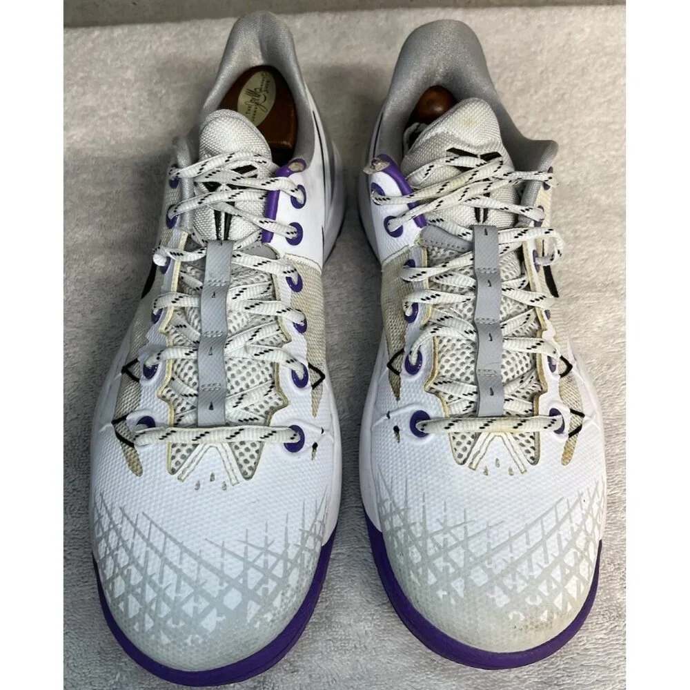 Nike Kobe Venomenom 4 Purple White Mens Size 9 Basketball Shoes 635578-100